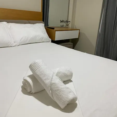 Apartment 35